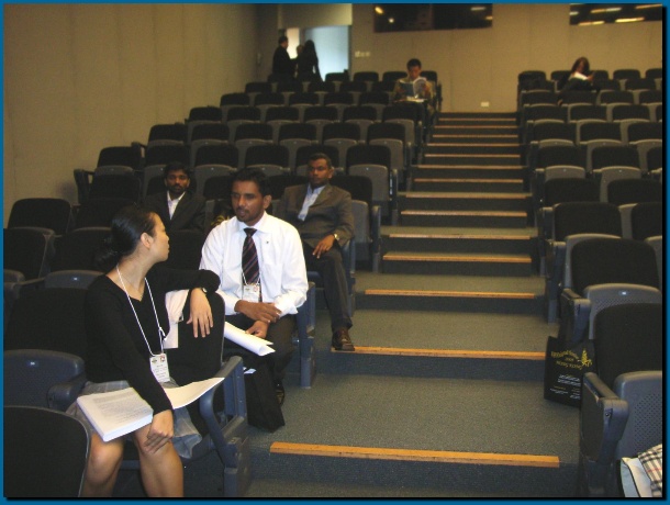 602x451 pixels (98K)